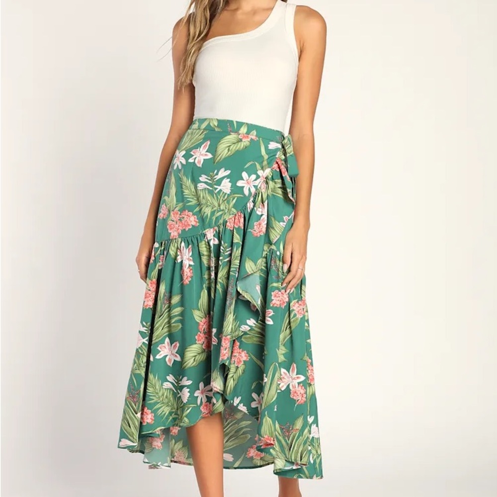 Lulu's Tropical Green Floral Wrap Skirt